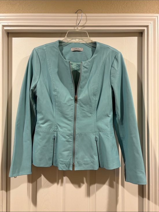 bagatelle Jackets & Blazers - Bagatelle Women's Teal Zip-Front 100% Genuine Leather Jacket size M like new
